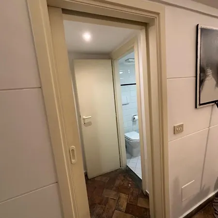 Bbb House Daire Roma